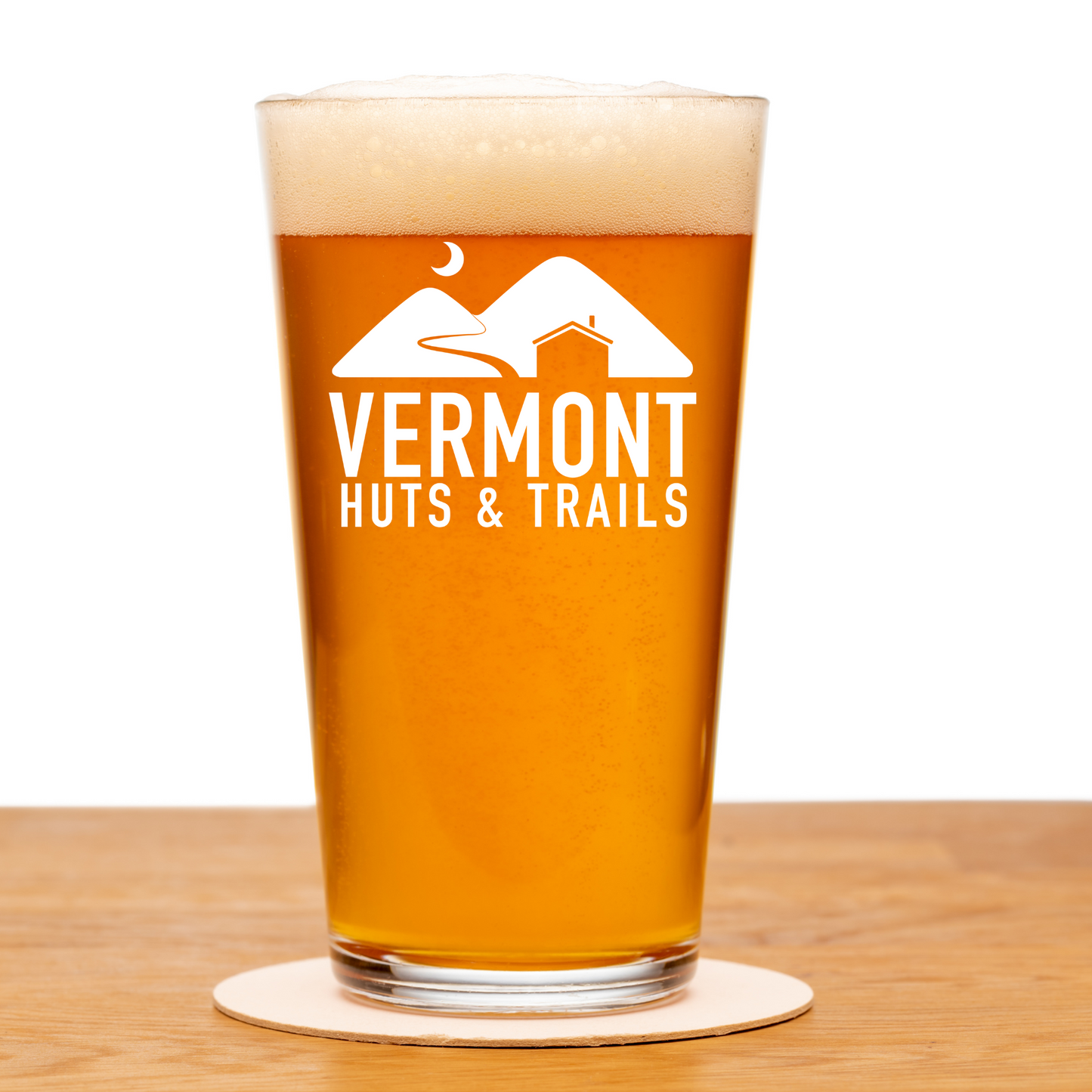 Vermont Huts and Trails Pint Glass
